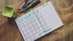 Cara Membuat Jadwal Harian Yang Terstruktur Agar Semua Pekerjaan Selesai Tepat Waktu